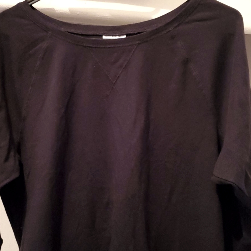 Med black women danskin sweater